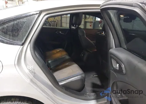 2015 Chrysler 200 S from USA, damaged, VIN 1C3CCCDG3FN644217